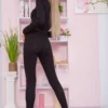 b62824d9-8f34-11ec-9225-d8cb8a9c13c3-45-667×1000